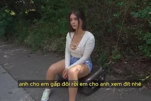 Đưa bạn thân của bạn đi chơi tay ba với cha dượng